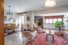 Multi-bedroom Apartment of 185m² in Viale Giuseppe Mazzini 63