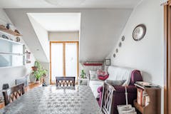 Two-bedroom Apartment of 73m² in Via Achille Feraboli 17