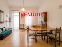 Three-bedroom Apartment of 94m² in Via Donato 13