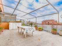 Two-bedroom Apartment of 79m² in Via Cardinal d'Avanzo 5