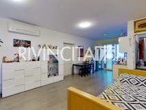 Two-bedroom Apartment of 98m² in Via Vicolungo 26a