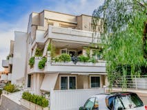 Two-bedroom Apartment of 80m² in Via Santa Giovanna Elisabetta 64