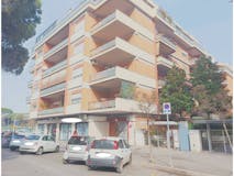 Two-bedroom Apartment of 88m² in Via Carlo Bosio 69