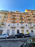 Two-bedroom Apartment of 73m² in Via Sempione 144