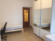 Two-bedroom Apartment of 75m² in Corso Giulio Cesare 81