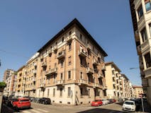 Three-bedroom Apartment of 140m² in Via Goffredo Casalis 28