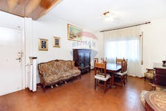 Two-bedroom Apartment of 70m² in Via Domenico Berti 10