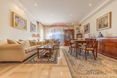 Two-bedroom Apartment of 110m² in Via Roberto Fancelli 151