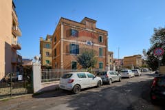 Two-bedroom Apartment of 55m² in Via Giuseppe Bellucci 33