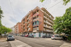 One-bedroom Apartment of 70m² in Via Giacomo Bresadola 26
