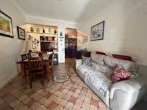 Two-bedroom Apartment of 70m² in Via Torrita di Siena 31