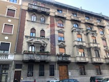 Two-bedroom Apartment of 76m² in Via Alfredo Catalani 65
