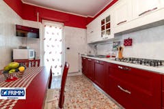 Two-bedroom Apartment of 100m² in Via Giuseppe Trabacchi 41