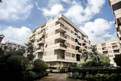 Two-bedroom Apartment of 100m² in Viale Dei Promontori 50