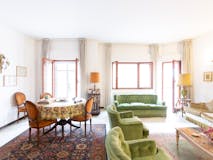 Three-bedroom Apartment of 160m² in Via Nicolo Piccinni 28