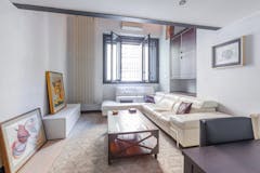 One-bedroom Loft of 87m² in Via Paolo Frisi 8