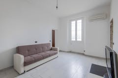 Two-bedroom Apartment of 60m² in Via Carlo Conti 41