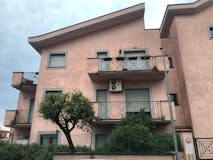 Two-bedroom Apartment of 80m² in Via Dionigi Tortora 39