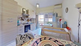One-bedroom Apartment of 46m² in Via Emilio Longoni 65