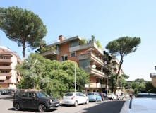Two-bedroom Apartment of 78m² in Via Prospero Farinacci 74
