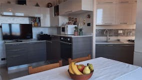 Two-bedroom Apartment of 84m² in Via Bernardino Luini 163