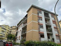 Two-bedroom Apartment of 101m² in Via Giacinta Pezzana 109
