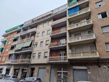 Two-bedroom Apartment of 90m² in Via Roccavione 61