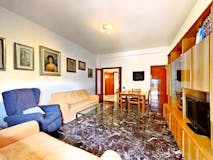Three-bedroom Apartment of 154m² in Via San Roberto Bellarmino 15
