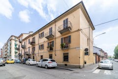 Two-bedroom Apartment of 83m² in Via Valprato 11