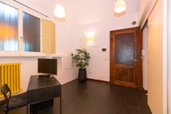 Two-bedroom Apartment of 105m² in Via Claudio Luigi Berthollet 43