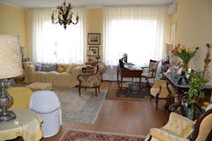 Two-bedroom Apartment of 130m² in Via Monte Asolone 8