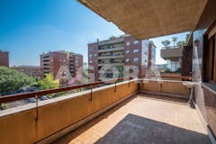 Two-bedroom Apartment of 135m² in Viale Camillo Sabatini 102