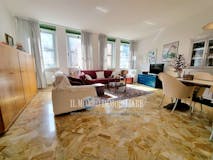 Plurilocale di 115m² in Gioberti 7