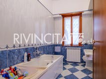 Three-bedroom Apartment of 145m² in Via Enrico Besta 64