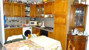 Two-bedroom Apartment of 60m² in Via Maleloggia 11