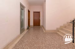 Two-bedroom Apartment of 92m² in Via Nuoro 31