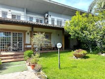 Four-bedroom Villa of 280m² in Via Alceo 23