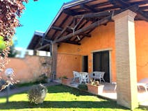 Three-bedroom Villa of 140m² in Via Carlo Calcaterra 28