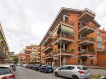 Two-bedroom Apartment of 87m² in Via del Fontanile Nuovo 85