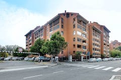 Bilocale di 70m² in Via Fratelli Fraschini 18