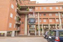 Bilocale di 120m² in Via Beverino 28