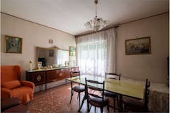 Two-bedroom Apartment of 95m² in Via Flavio Stilicone 225