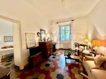 Two-bedroom Apartment of 90m² in Via Luca Della Robbia 10