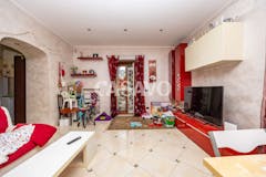 Three-bedroom Apartment of 113m² in Via Francesco Posterla 17