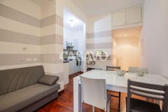 Two-bedroom Apartment of 84m² in Viale Regina Giovanna 26