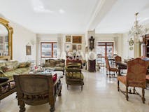 Quadrilocale di 136m² in Via di Grotta Perfetta 343