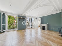 Appartement 5 pièces de 100m² – 75013 Paris